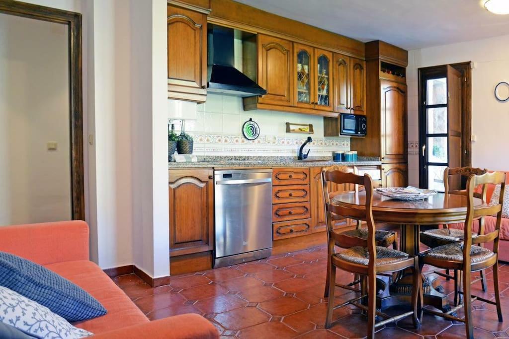 Apartamento Portal Del Agua Albarracín Екстериор снимка