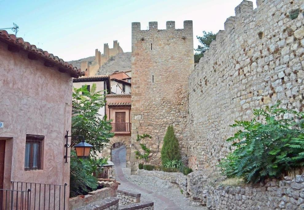 Apartamento Portal Del Agua Albarracín Екстериор снимка