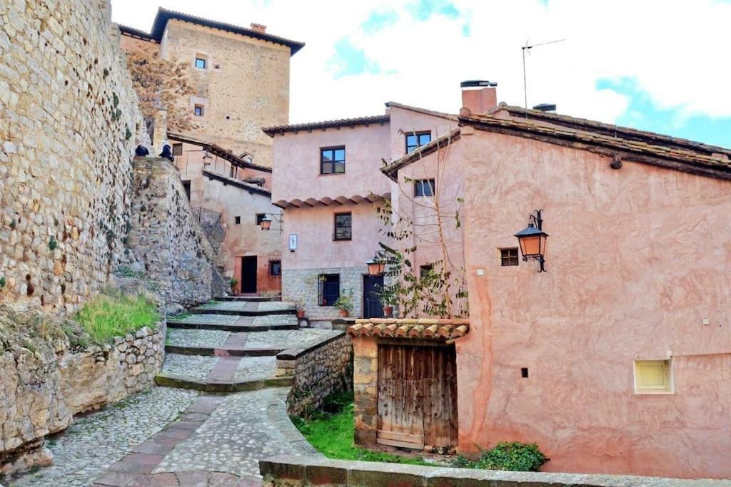 Apartamento Portal Del Agua Albarracín Екстериор снимка